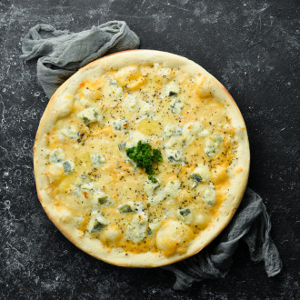 Pizza Smakue з ЧОТИРМА СИРАМИ Pizza Smakue з ЧОТИРМА СИРАМИ